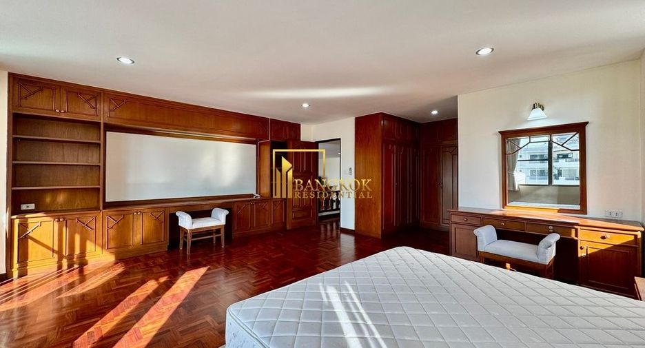 For rent 3 ベッドルーム apartment in Khlong Toei, Bangkok