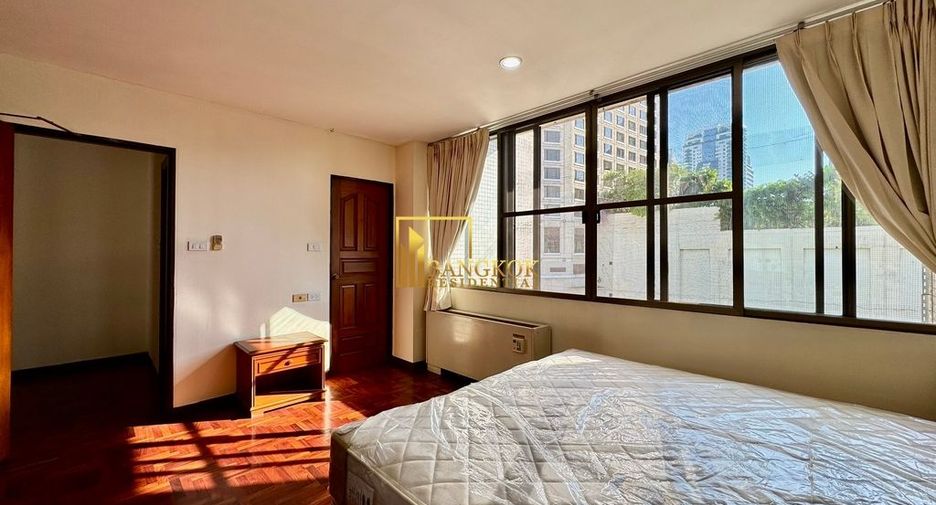 For rent 3 ベッドルーム apartment in Khlong Toei, Bangkok