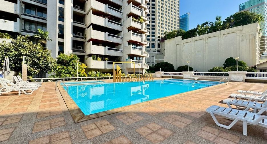 For rent 3 ベッドルーム apartment in Khlong Toei, Bangkok