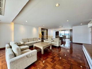 出租 3 卧室 公寓式住宅 在 Khlong Toei, 曼谷