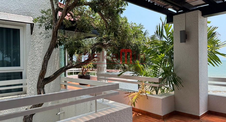 For rent and for sale 3 bedrooms villa in Bang Lamung, Chonburi