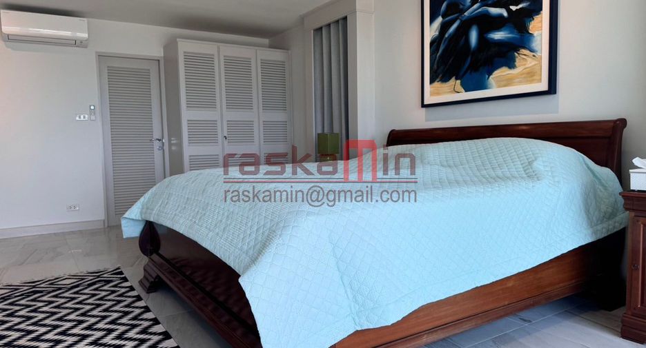 For rent and for sale 3 bedrooms villa in Bang Lamung, Chonburi