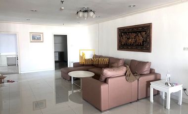 For rent 3 bed condo in Khlong Toei, Bangkok