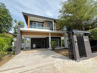 For rent 3 bedrooms house in Mueang Phuket, Phuket
