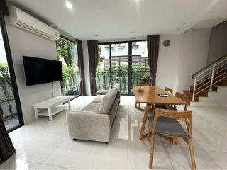 For rent 4 Beds house in Lat Phrao, Bangkok