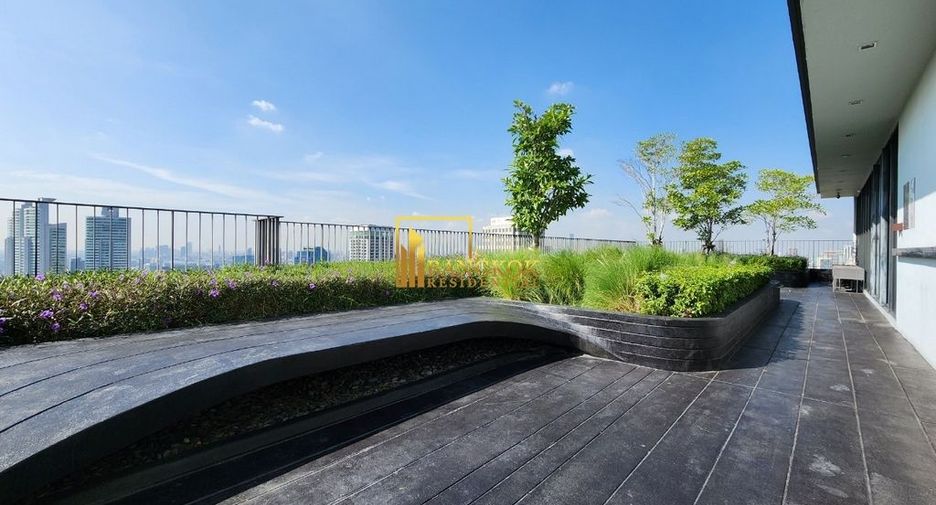 Condo en alquiler de 2 habitaciones en Khlong Toei, Bangkok