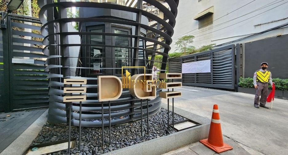 Condo en alquiler de 2 habitaciones en Khlong Toei, Bangkok