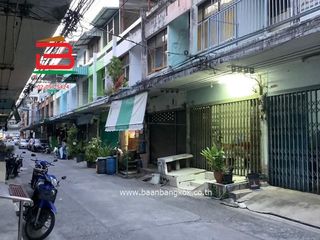 For sale 3 bedrooms retail Space in Mueang Samut Prakan, Samut Prakan