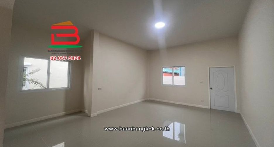 For sale 2 bedrooms house in Lat Lum Kaeo, Pathum Thani