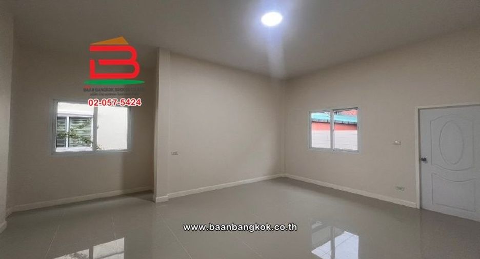 For sale 2 bedrooms house in Lat Lum Kaeo, Pathum Thani