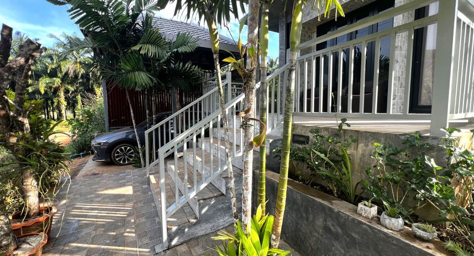 Casa en alquiler y en venta de 3 habitaciones en Mueang Krabi, Krabi