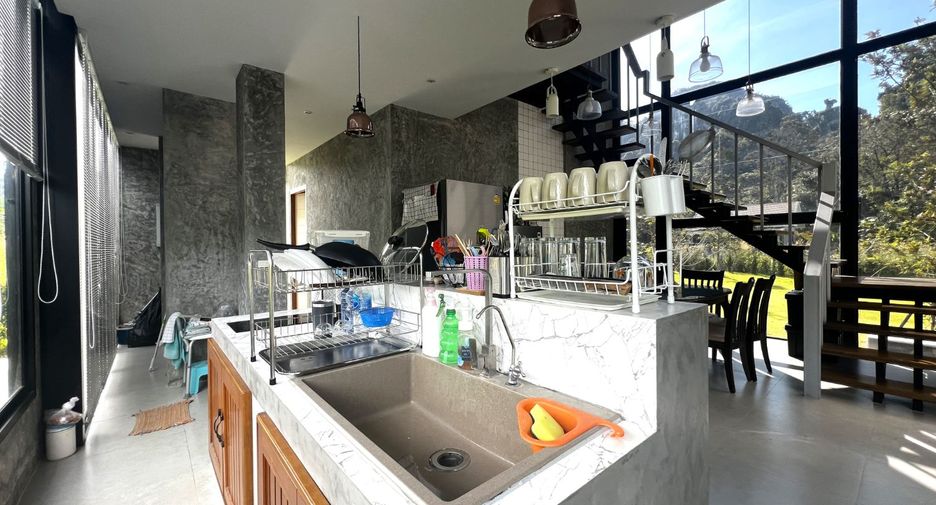 Casa en alquiler y en venta de 3 habitaciones en Mueang Krabi, Krabi