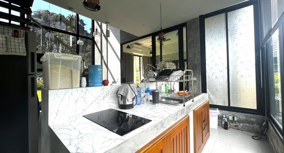 Casa en alquiler y en venta de 3 habitaciones en Mueang Krabi, Krabi