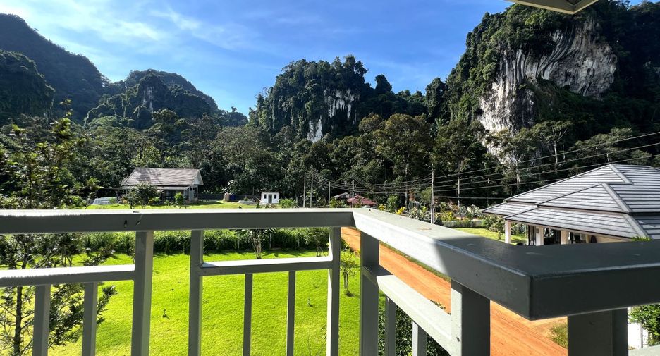 Casa en alquiler y en venta de 3 habitaciones en Mueang Krabi, Krabi