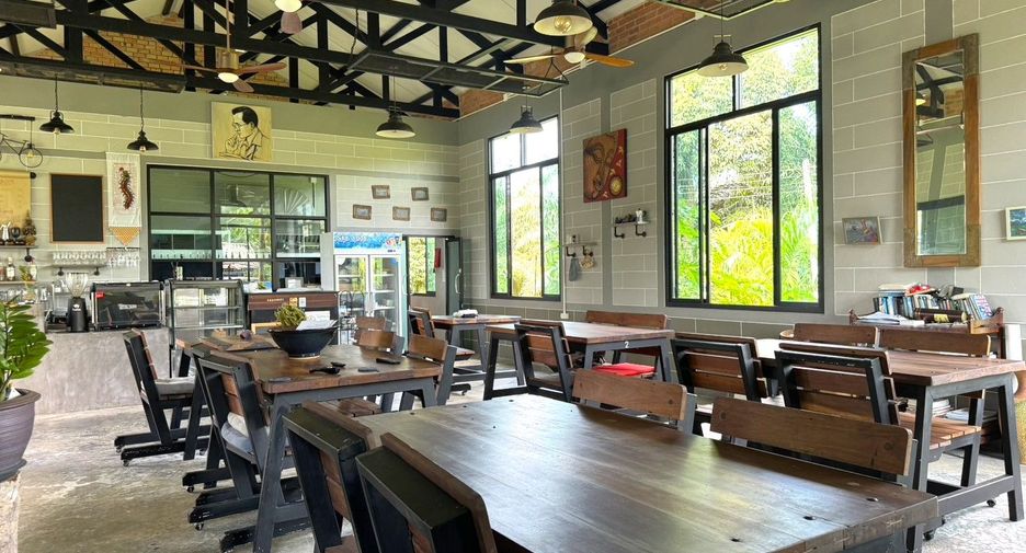 For sale 11 Beds retail Space in Takua Pa, Phang Nga