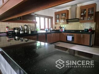 For rent 4 bedrooms villa in Thalang, Phuket