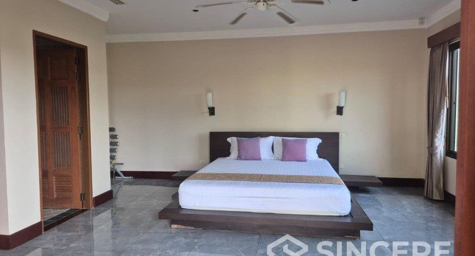 For rent 4 bedrooms villa in Thalang, Phuket