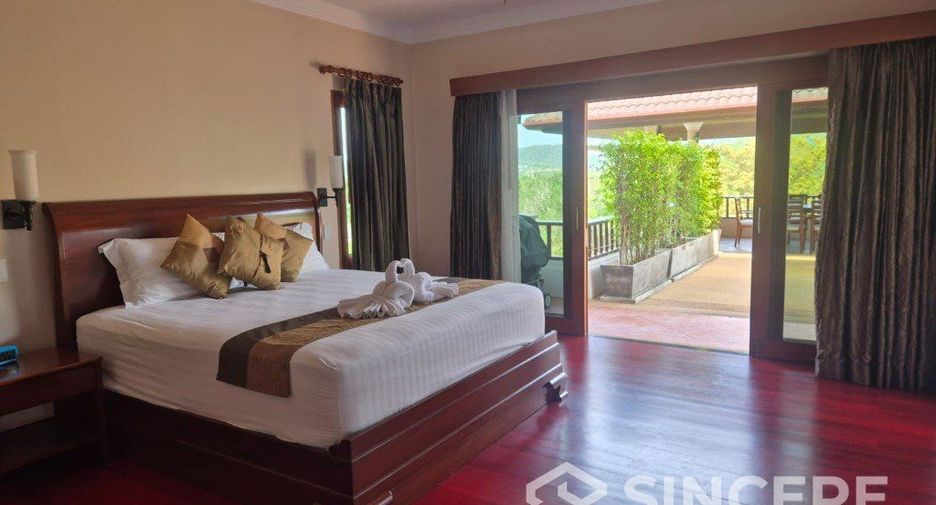 For rent 4 bedrooms villa in Thalang, Phuket