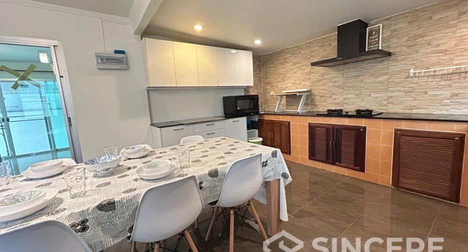 For rent 4 bedrooms house in Thalang, Phuket