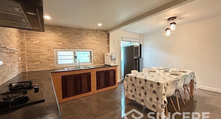 For rent 4 bedrooms house in Thalang, Phuket