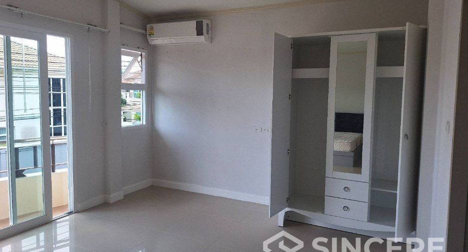 For rent 3 bedrooms house in Thalang, Phuket