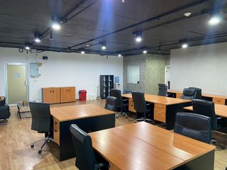 For rent and for sale 4 bed office in Watthana, Bangkok