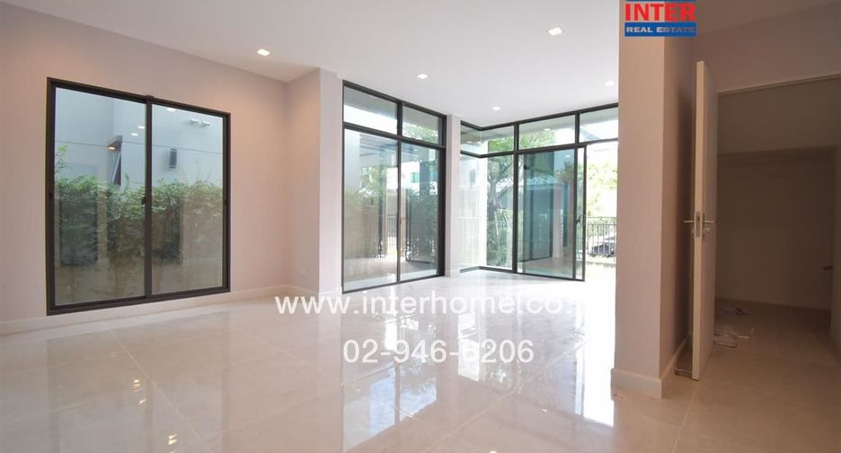 For sale 4 bed house in Pak Kret, Nonthaburi
