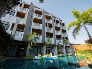 For sale 20 bed hotel in Hua Hin, Prachuap Khiri Khan