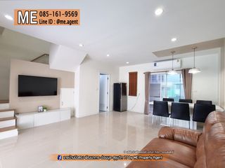 For sale 3 bed townhouse in Suan Luang, Bangkok
