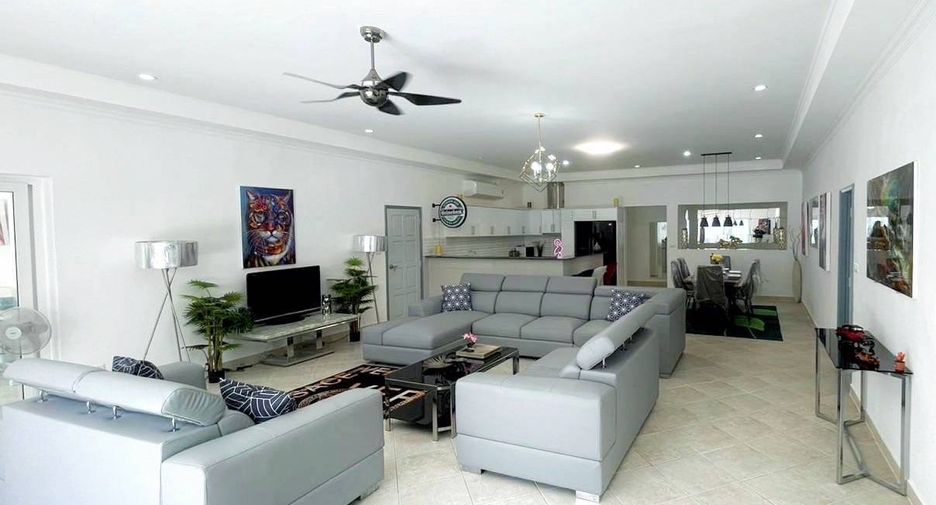 For sale 12 bedrooms villa in Bang Lamung, Chonburi