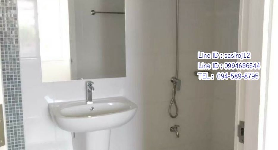 For sale 2 bedrooms townhouse in Lat Krabang, Bangkok