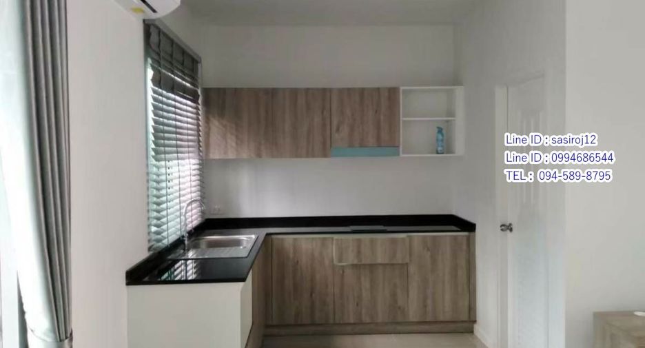 For sale 2 bedrooms townhouse in Lat Krabang, Bangkok