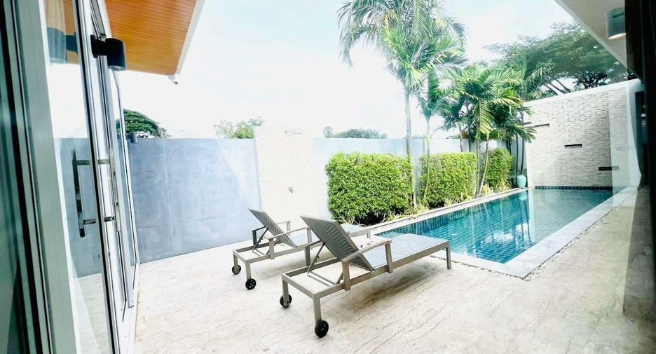 For sale 3 bedrooms house in Mueang Phuket, Phuket