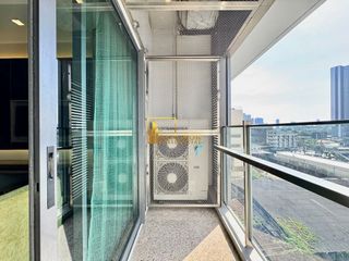 For rent 2 bedrooms serviced apartment in Khlong Toei, Bangkok