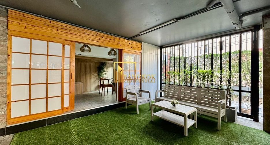 À louer 2 chambres appartement à Khlong Toei, Bangkok