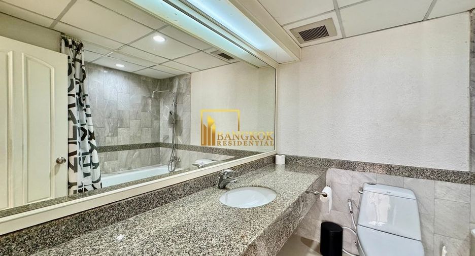 Wohnung zur Miete mit 2 Zimmer in Khlong Toei, Bangkok