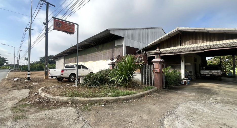 For sale 2 bedrooms house in Mueang Lamphun, Lamphun