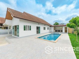 For rent and for sale 3 bedrooms villa in Thalang, Phuket