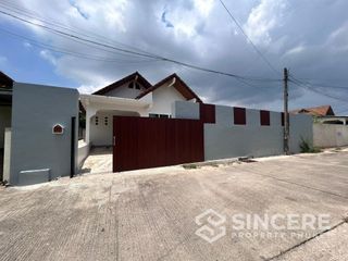 For rent and for sale 3 bedrooms villa in Thalang, Phuket