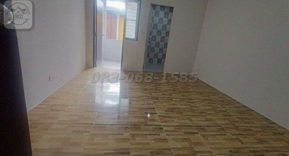 For sale 109 ベッドルーム apartment in Bang Sao Thong, Samut Prakan