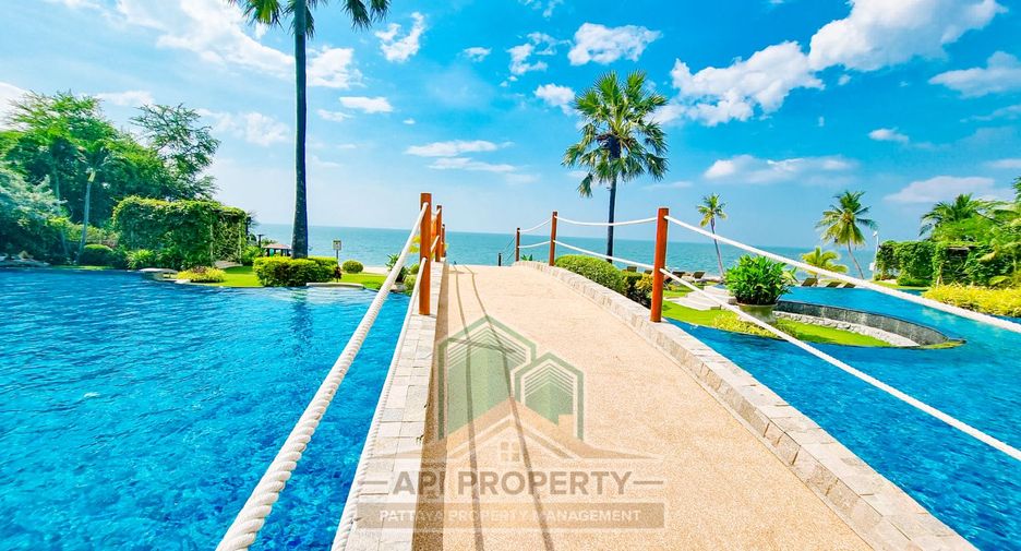 For rent 2 bedrooms condo in Bang Lamung, Chonburi