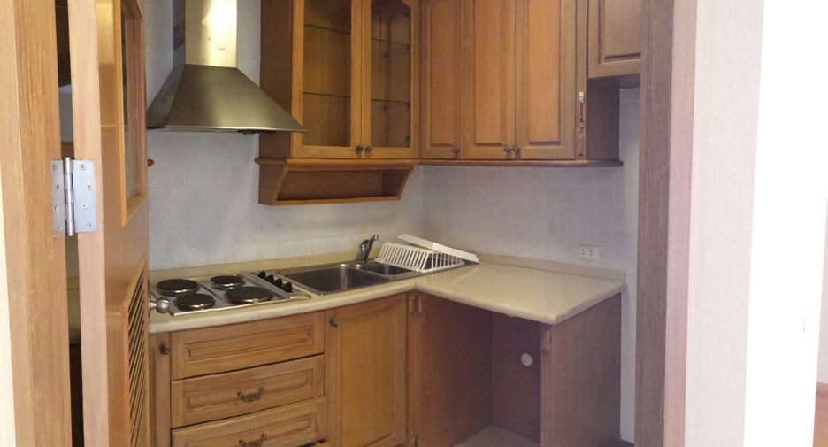 For rent and for sale 3 bedrooms condo in Bang Kho Laem, Bangkok