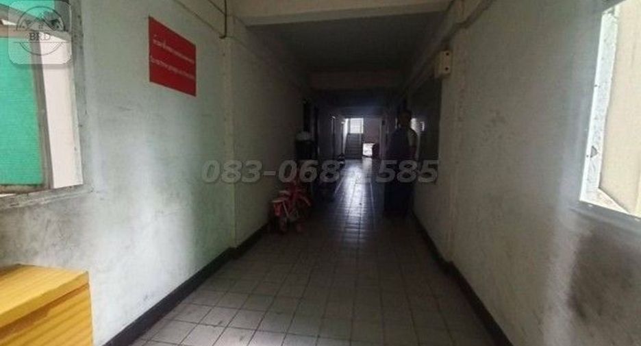 For sale 102 bedrooms apartment in Wang Thonglang, Bangkok