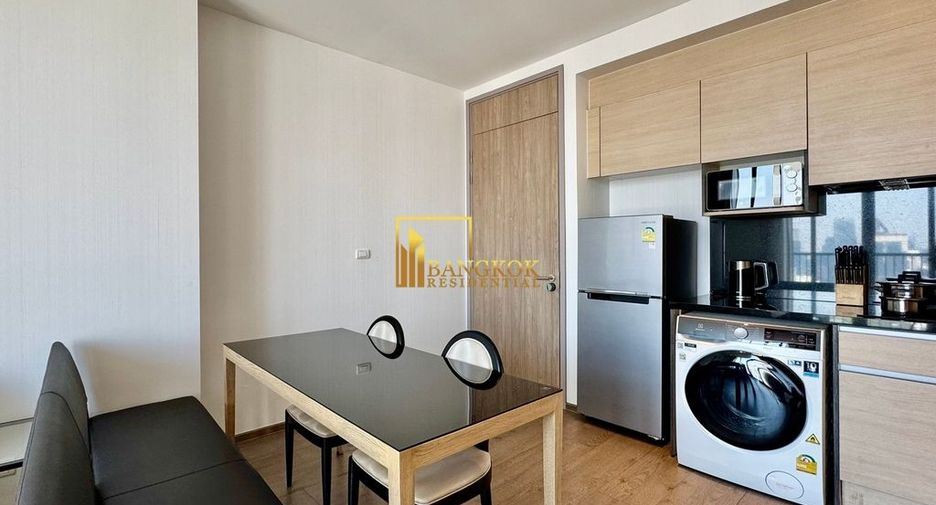 Condo en alquiler de 2 habitaciones en Khlong Toei, Bangkok