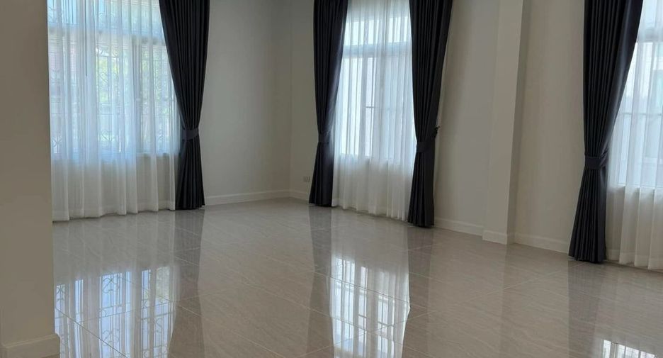 Casa en alquiler de 7 habitaciones en Bang Na, Bangkok