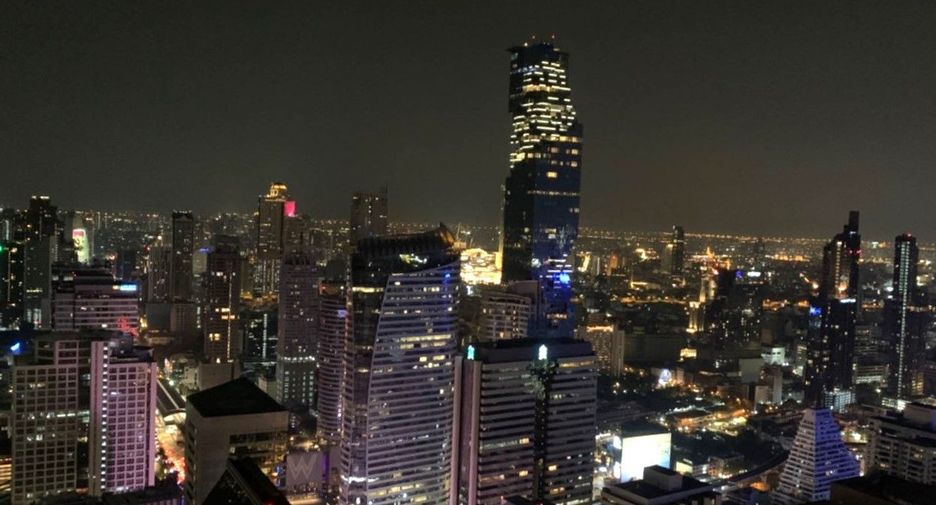 For rent 3 bedrooms condo in Sathon, Bangkok
