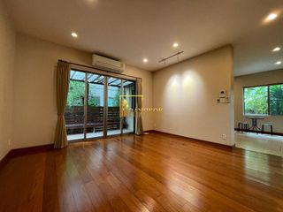 For rent 3 bedrooms house in Khlong Toei, Bangkok