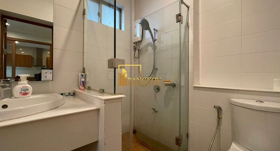 For rent 3 bedrooms house in Khlong Toei, Bangkok