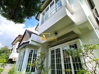 À louer 6 chambres maison à Watthana, Bangkok
