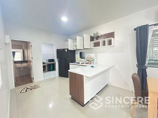 For rent 3 bedrooms house in Mueang Phuket, Phuket